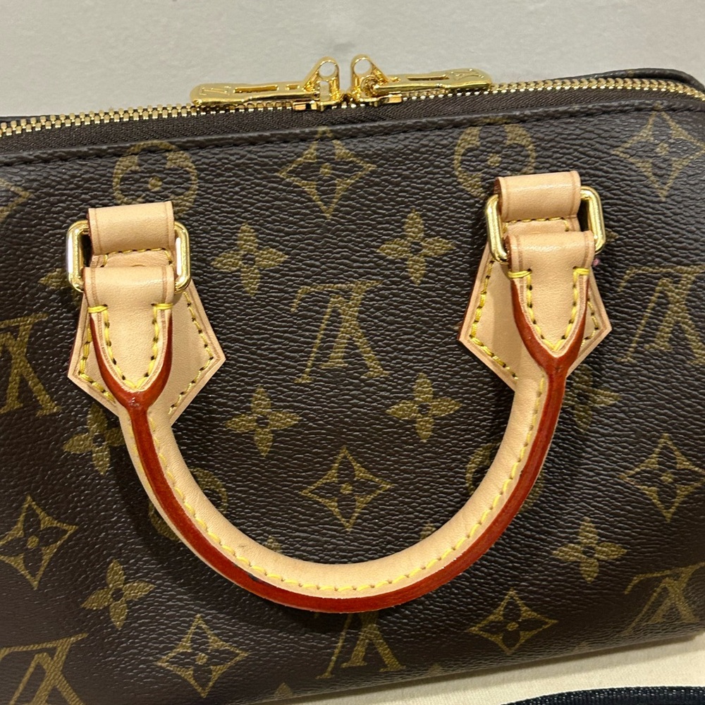 Louis Vuitton Speedy 20 - Picture 5 of 16